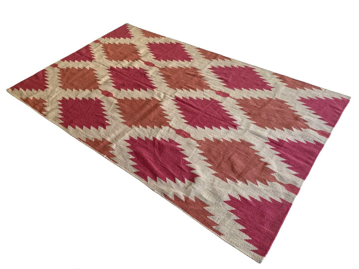 Chic patterned Dhurrie - Size: 8 x 4.11 - Imam Carpet Co. Home