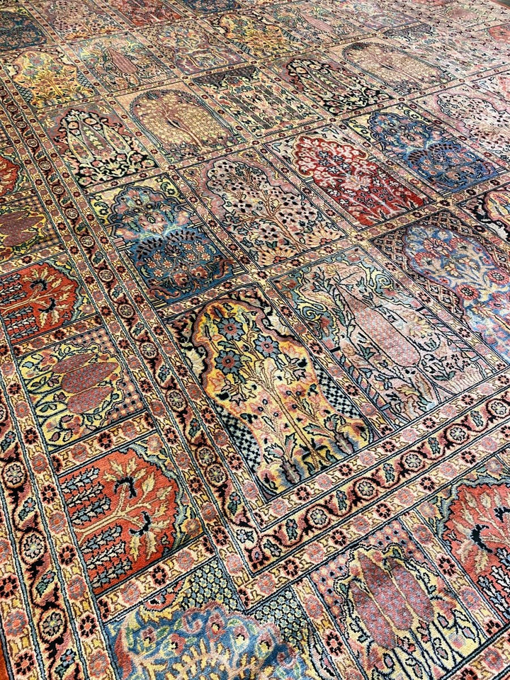 Kashmiri Silk - Size: 11.3 x 7.7 - Imam Carpets Online Store