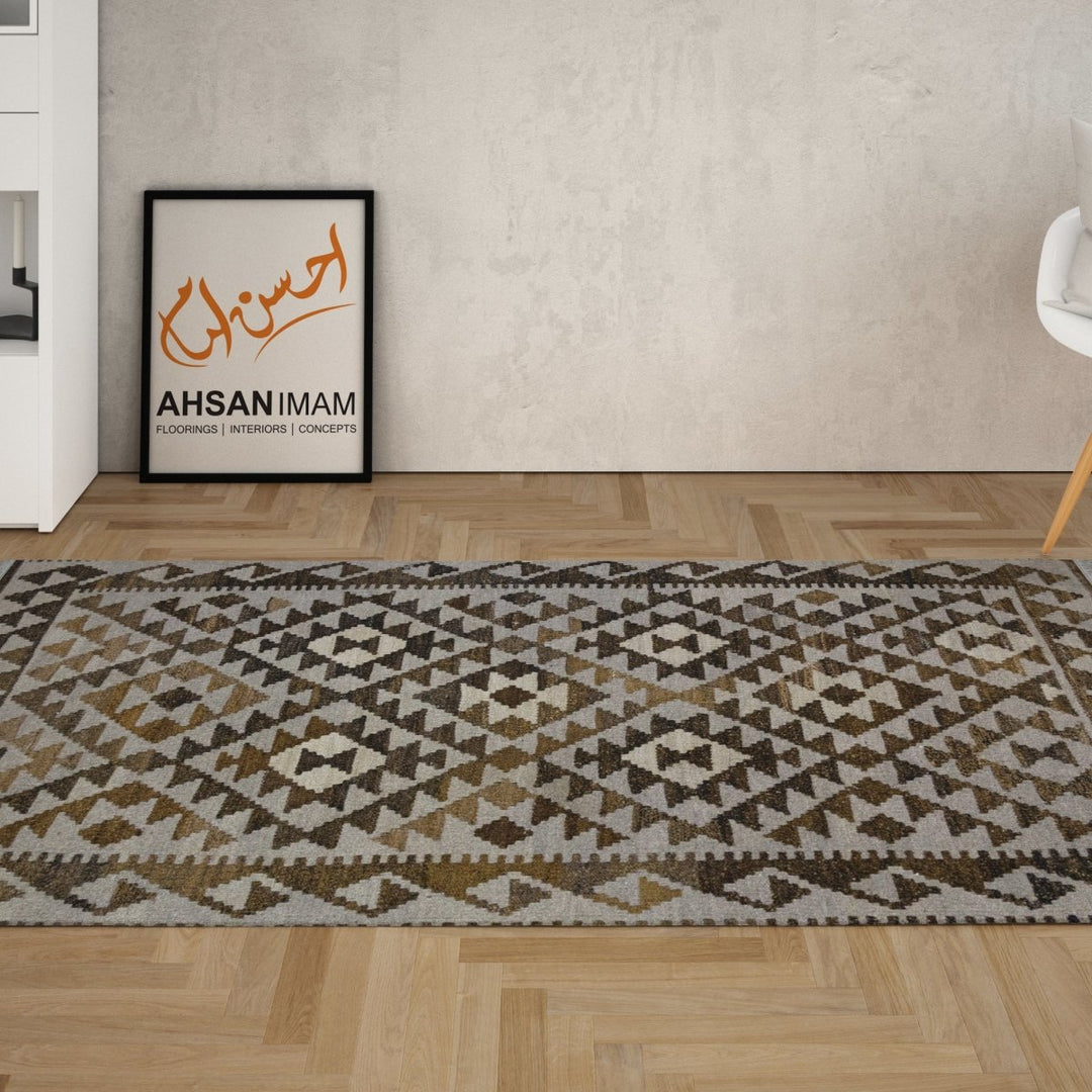 Nuetral Bohemian Kilim - Size: 4.11 x 3.3 - Imam Carpets - Online Shop