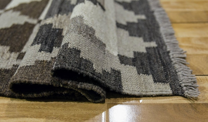Nuetral Bohemian Kilim - Size: 5.1 x 3.4 - Imam Carpets - Online Shop