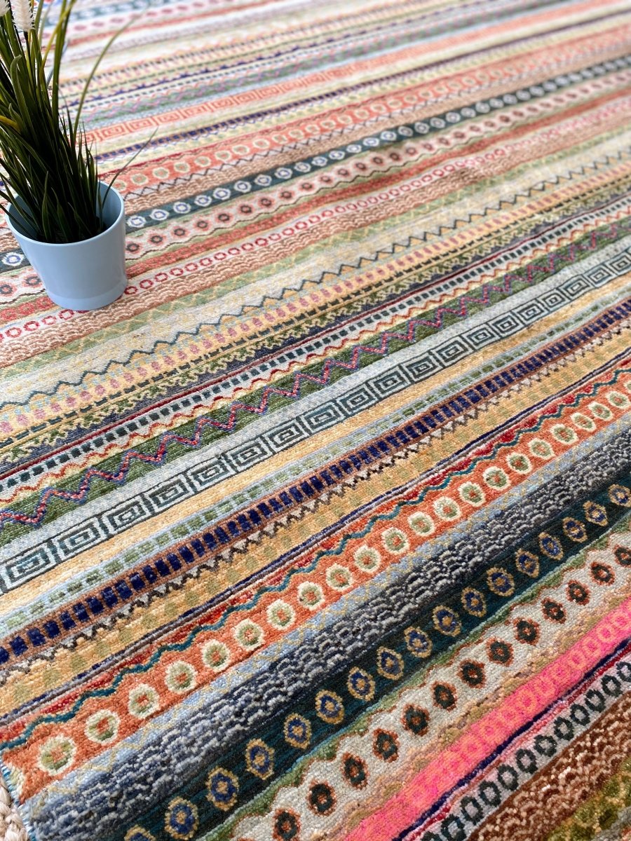 Persian Gabbeh - Size: 8.11 x 6.2 - Imam Carpets Online Store